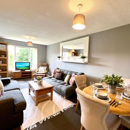 Spacious 2 Bed-Flat In Glasgow City - Free Parking 외부 사진
