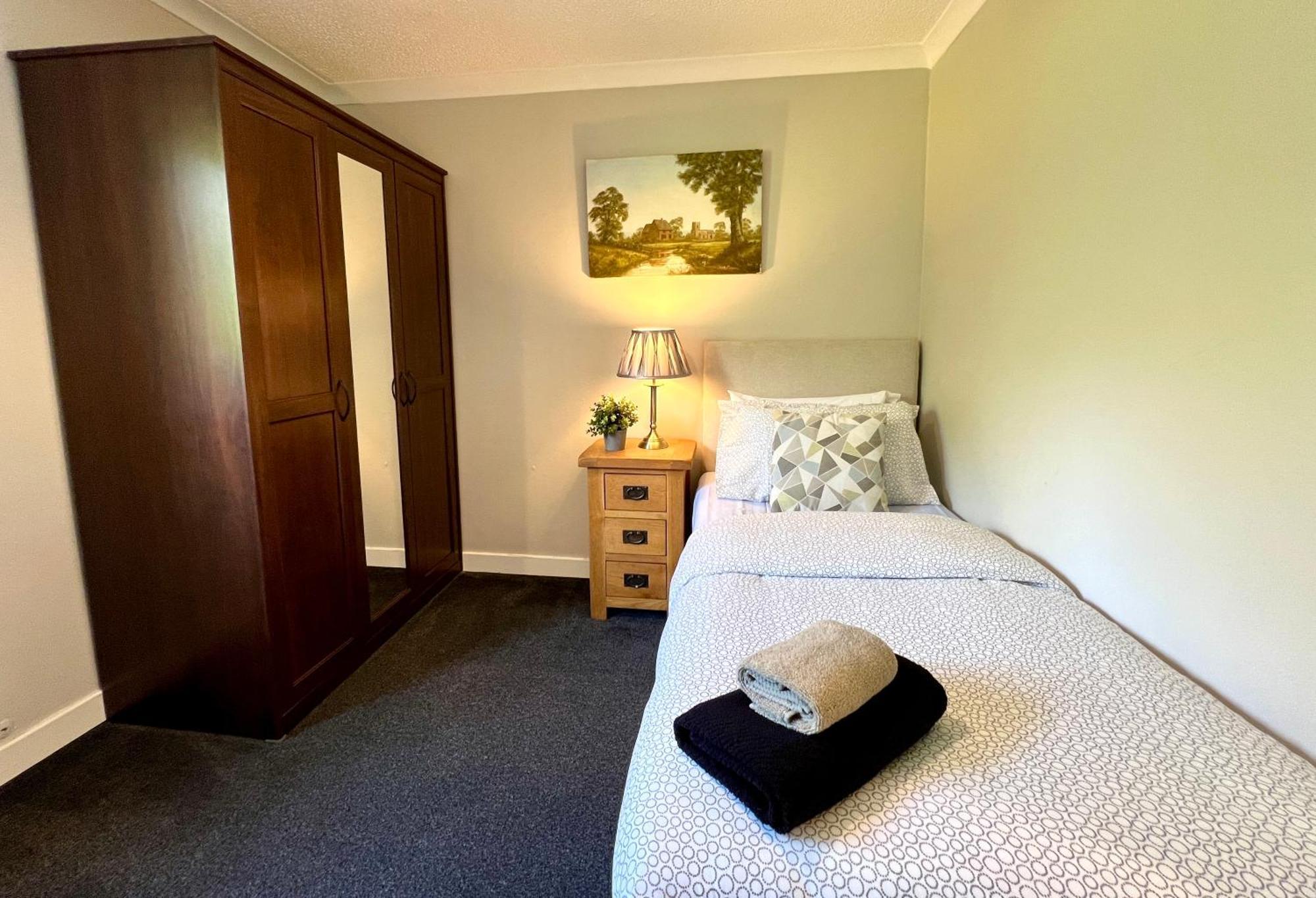 Spacious 2 Bed-Flat In Glasgow City - Free Parking 외부 사진