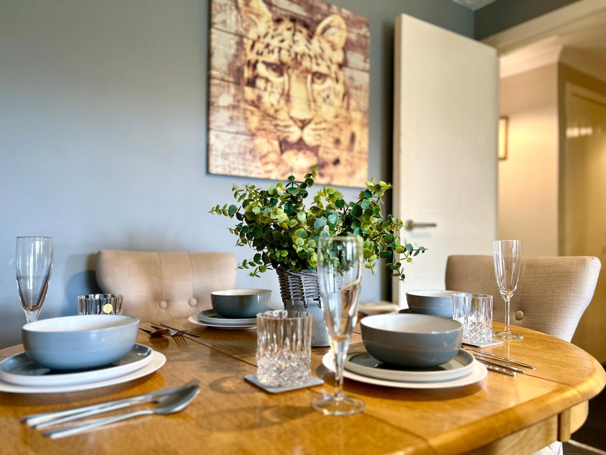 Spacious 2 Bed-Flat In Glasgow City - Free Parking 외부 사진
