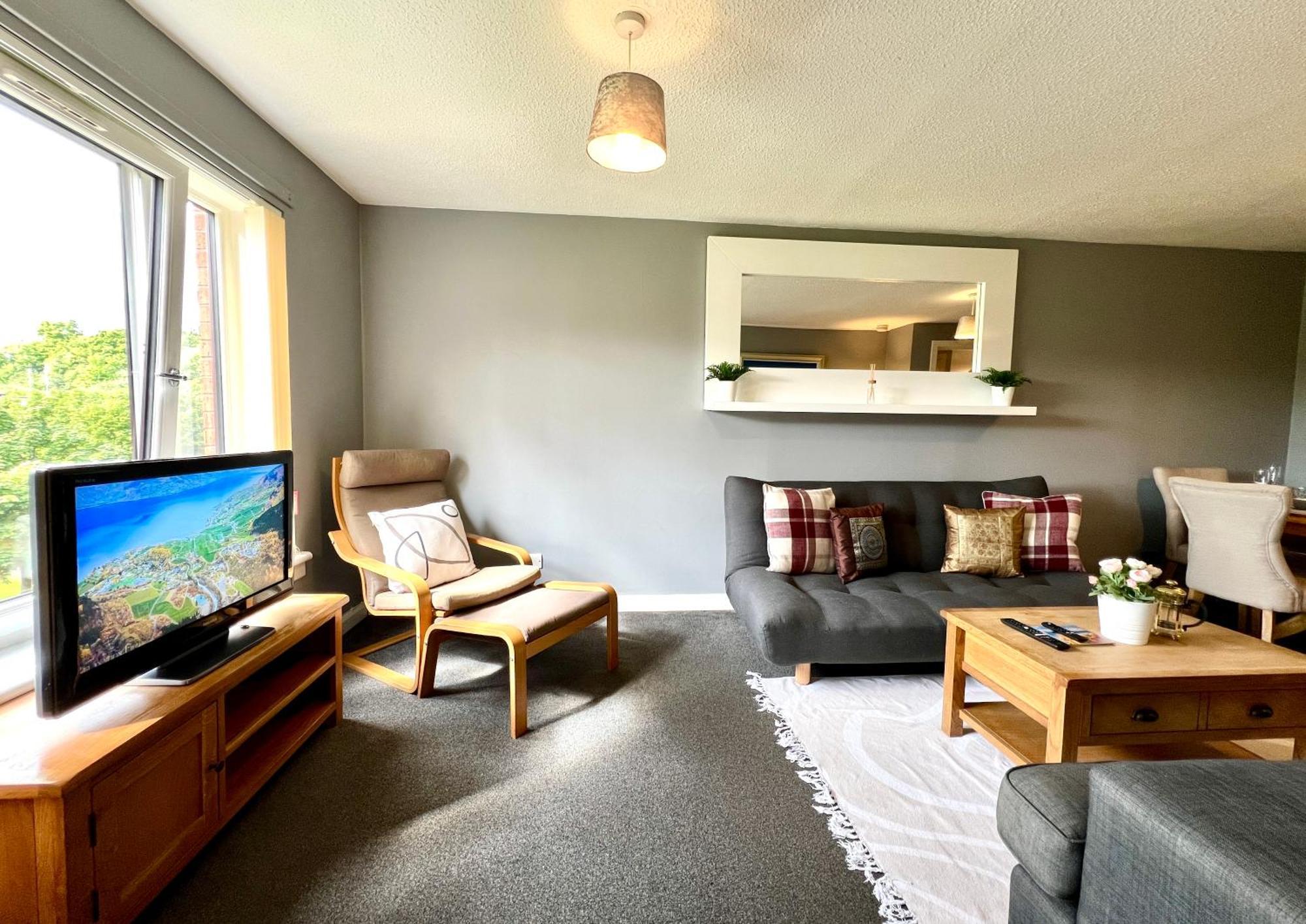 Spacious 2 Bed-Flat In Glasgow City - Free Parking 외부 사진